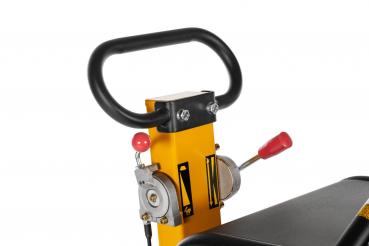 Lumag reversible vibratory plate with E-Start RP-i38DE